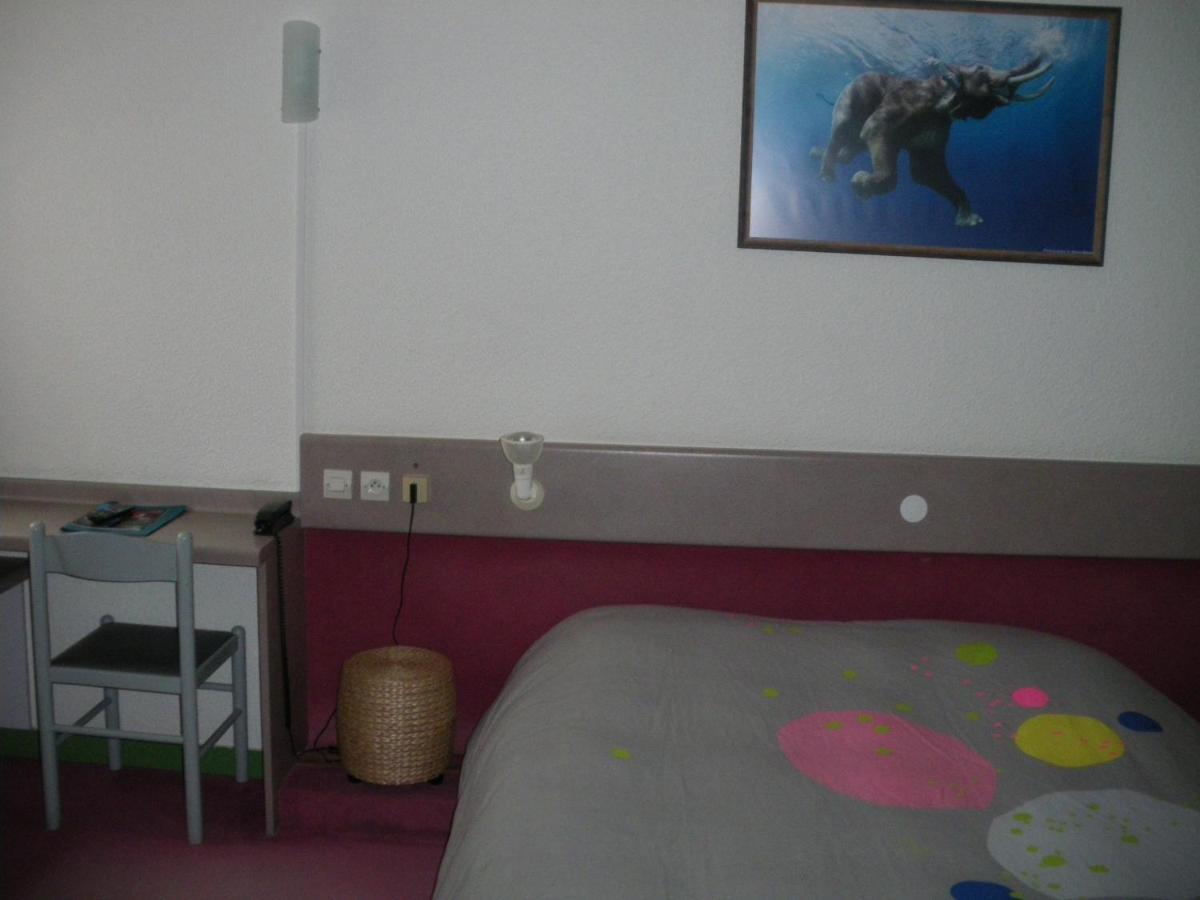 Contact Hotel Come Inn Poitiers Room photo